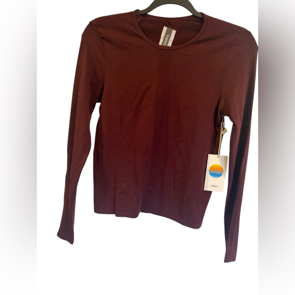 NWT Vuori long sleeve apres sport seamless top Size S
